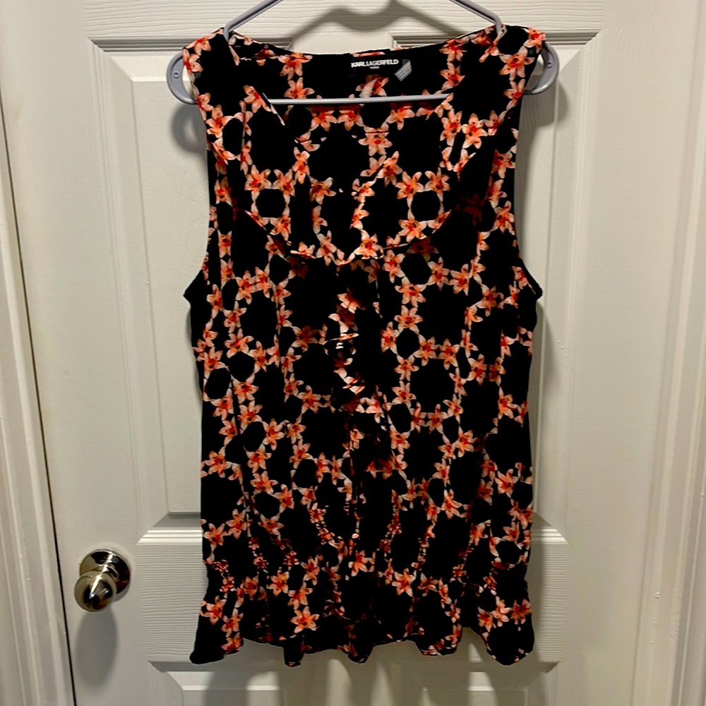 Karl Lagerfeld sleeve less top